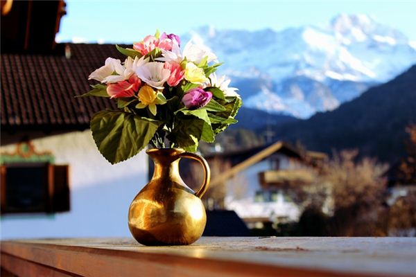 El significado espiritual de soñar con flores falsas