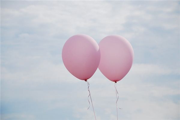 El significado espiritual de soñar con globos grandes