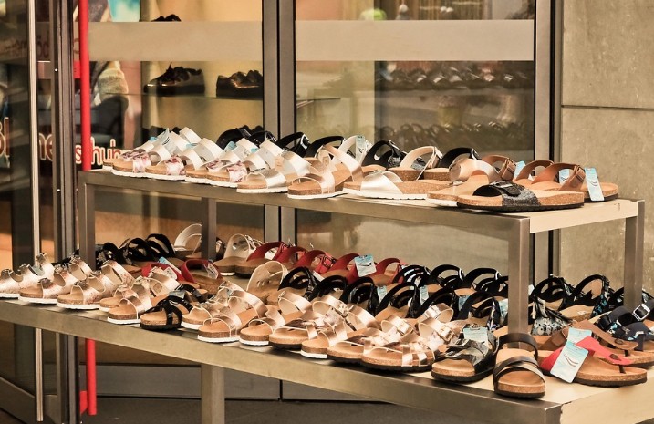 Soñar con zapatos : 38 escenarios y significados