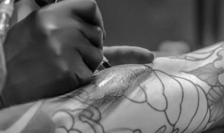 Soñar con tatuajes : 25 escenarios y significados