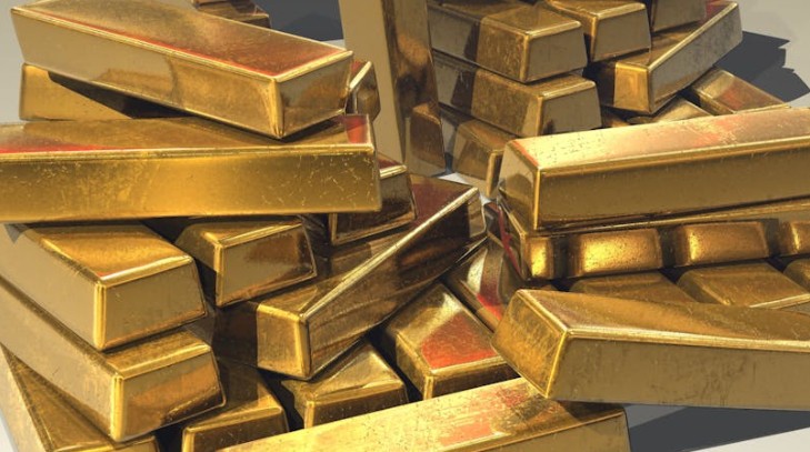 Soñar con oro : 48 escenarios y significados