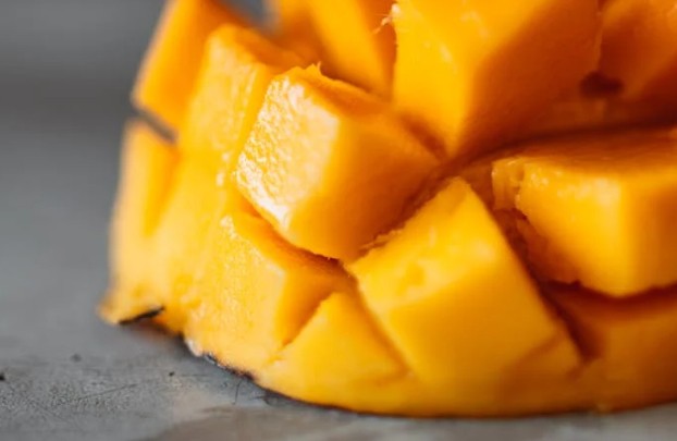 Soñar con mango : 19 escenarios y significados