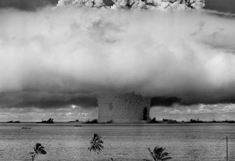 Soñar con bombas : 28 escenarios y significados