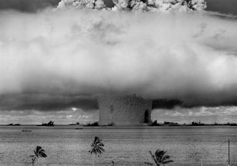 Soñar con bombas : 28 escenarios y significados