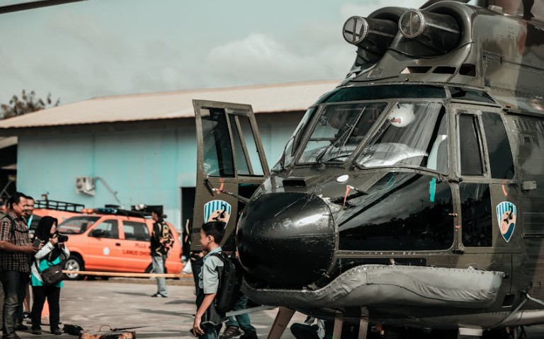 Soñar con helicóptero : 21 escenarios y significados
