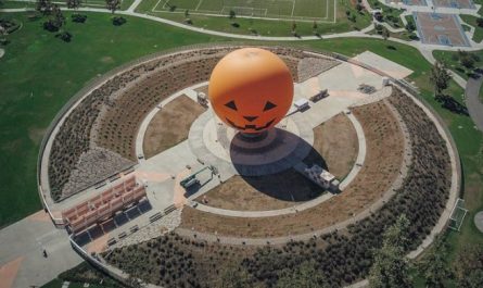 Soñar con un parque de atracciones : 32 escenarios y significados
