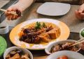 Soñar con pasteles de arroz frito : 22 escenarios y significados
