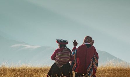 Soñar con extranjeros: 26 escenarios y significados
