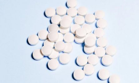 Soñar con tomar medicamentos : 34 escenarios y significados