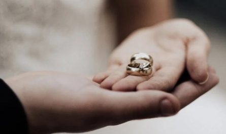 Soñar con novio comprometido : 47 escenarios y significados