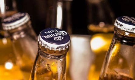Soñar con cerveza : 41 escenarios y significados