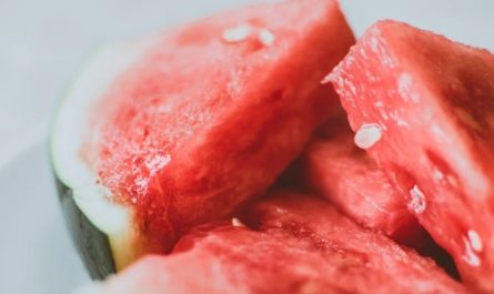 Soñar con sandía: 35 escenarios y significados