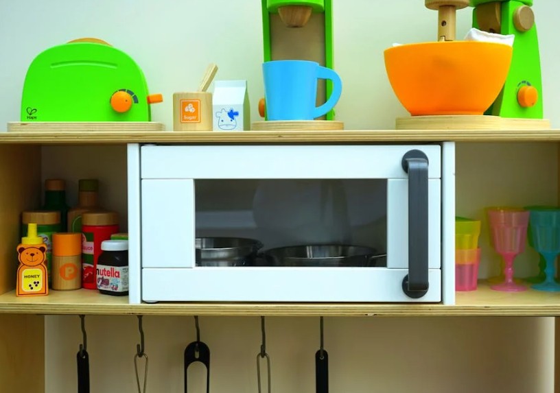 Soñar con horno de microondas : 41 escenarios y significados