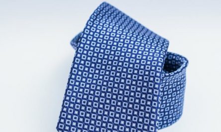 Soñar con corbata : 52 escenarios y significados