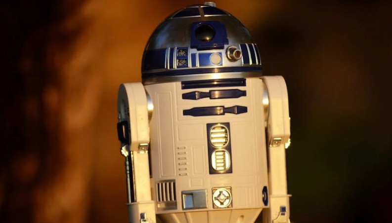 Soñar con robots : 21 escenarios y significados