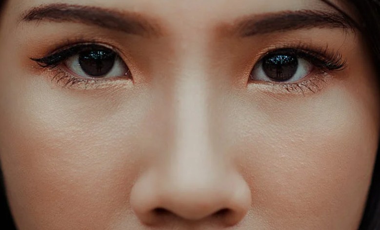 Soñar con la nariz : 40 escenarios y significados