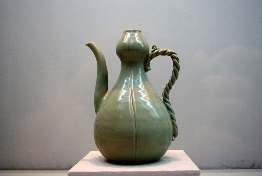 Soñar con antigüedades : 15 escenarios y significados