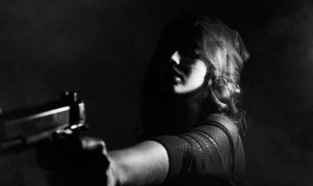 Soñar con recibir un disparo : 16 escenarios y significados