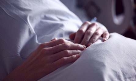 Soñar con desmayarse : 10 escenarios y significados