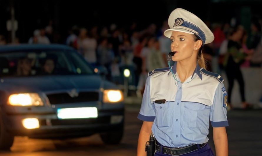 Soñar con silbar : 15 escenarios y significados