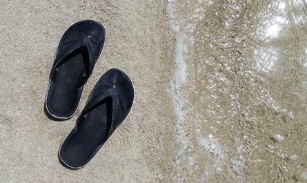 Soñar con zapatillas : 18 escenarios y significados