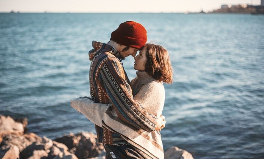 Soñar con abrazar : 21 significado y simbolismo