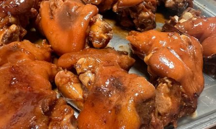 Soñar con comer manitas de cerdo : 7 significado y simbolismo