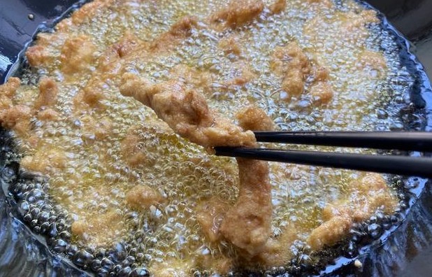 Soñar con comer fritos : 8 significado y simbolismo