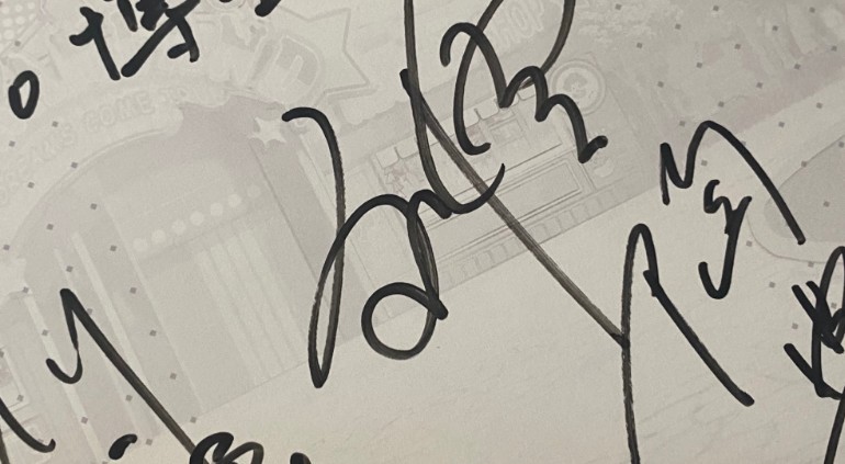 Soñar con recibir un autógrafo : 14 significado y simbolismo