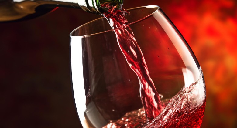 Soñar con vino : 22 significado y simbolismo