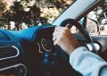22 Significados de Soñar con Conducir Sin Licencia