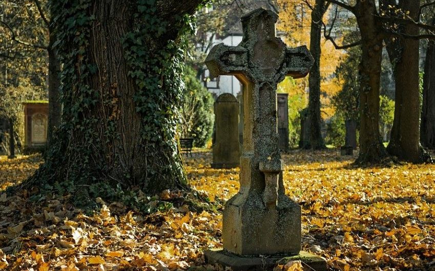 9 Significados de Soñar con la Muerte de tu Madre