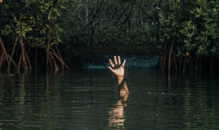 ¿Qué significa soñar con matar a un familiar?