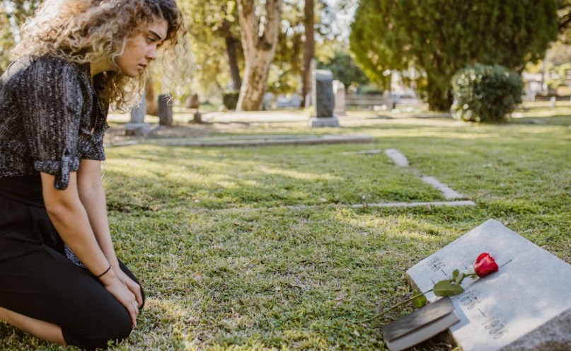 ¿Qué significa soñar que tu novio está muerto?