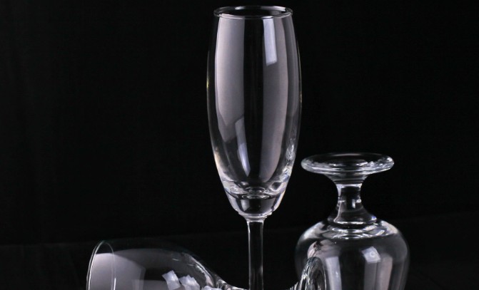 ¿Qué significa soñar con un vaso?